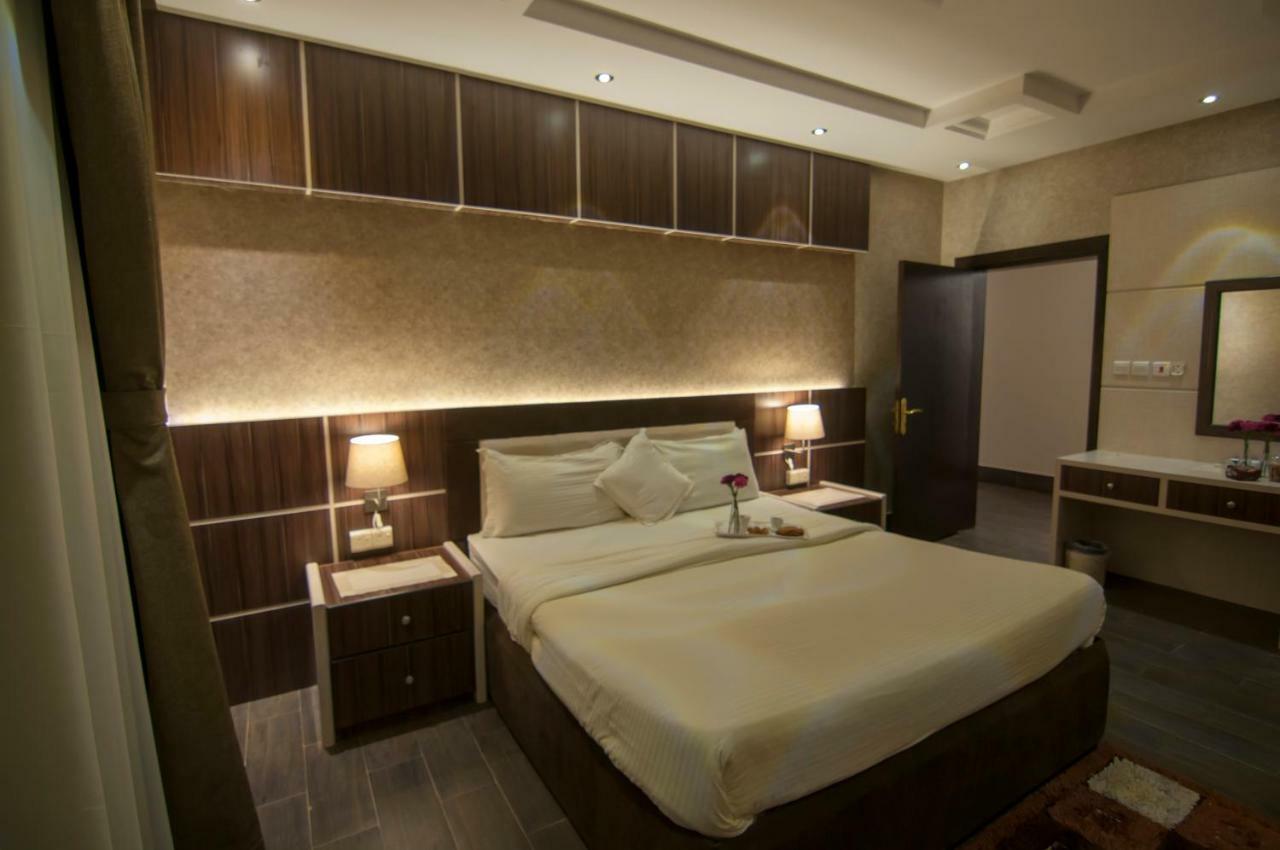 Elite Suites Hotel - Al Muruj Rijád Exteriér fotografie